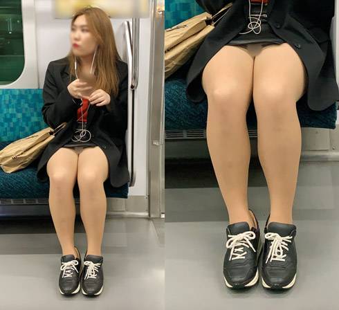 短すぎるスカートと美脚がそそるギャルお姉さん（其の二）　サンプル画像1