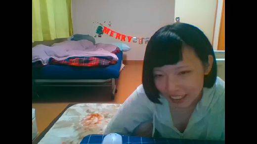 22歳の大人しそうな子が配信中に072　サンプル画像1