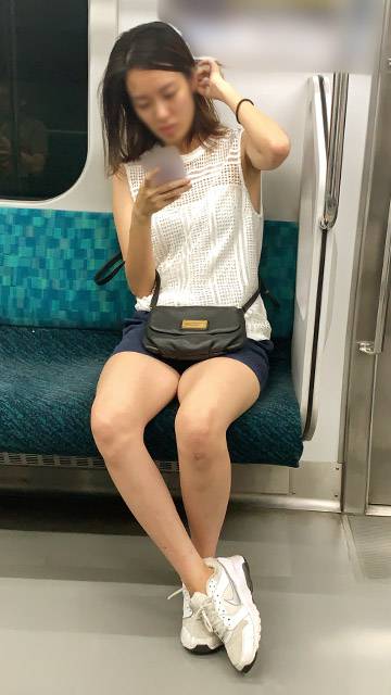優しそうな表情とエロいカラダのギャップがたまらない長身美女（其の四）　サンプル画像2