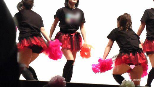 なにわガールズ３２５　編集しておパンティー三昧 DE 股間に熱視線や！　サンプル画像1