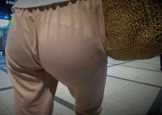 新~極上のおかず755(割れ目HIPにパンティスケスケ肉尻OL様) サンプル画像3