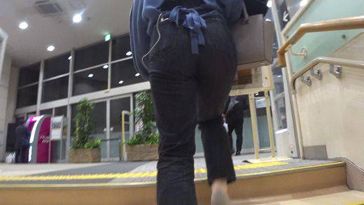 デニム尻　サンプル画像1