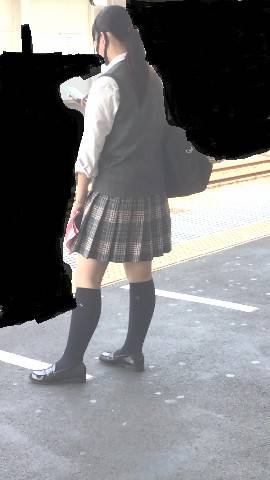 むっちり下半身ムスメのパンティ逆さ撮り　サンプル画像1