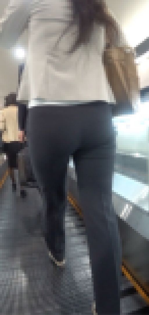 肉厚HIPなパンツスーツOLさん95　サンプル画像1