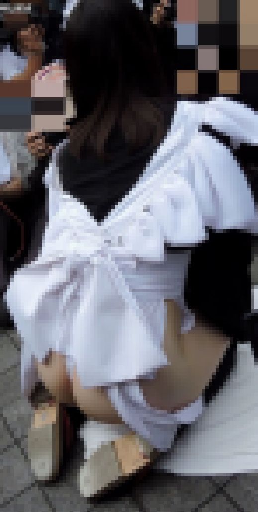 コスプレ2017夏立ち座り巨尻丸出し露出しまくりw【動画】5作品セット 3808 3828 3839 3841 3850 サンプル画像3