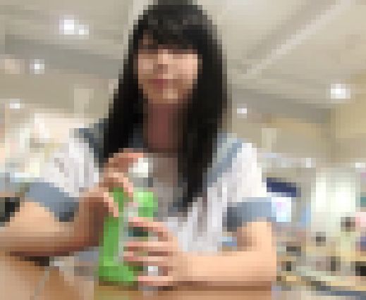 【職権乱用！極悪手口Pチラ盗撮】面接中に制服美少女のパンツを盗撮VOL3(萌かわ女子Pを眺めながら肉棒イジり絶頂)　サンプル画像1