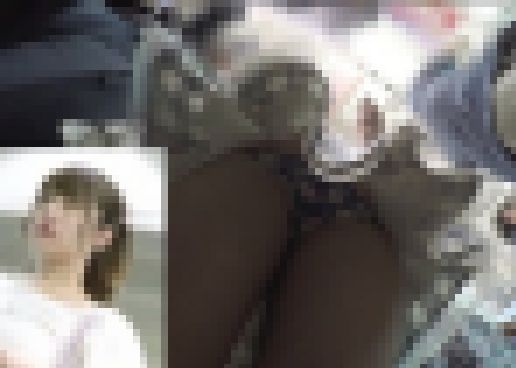 モデル級美女 女子大生 パンチラ　サンプル画像2