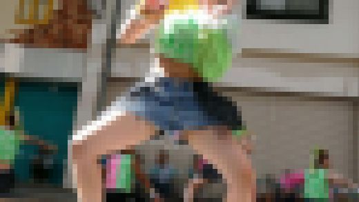 なにわガールズ３８７　隙間からおパンティー DE 開脚ショーや！ は〜い 拍手！　サンプル画像2