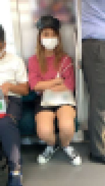 【撮影バレ】カメラに気付いてガチギレで睨んでくるオシャレな美人女子大生（前編）　サンプル画像3