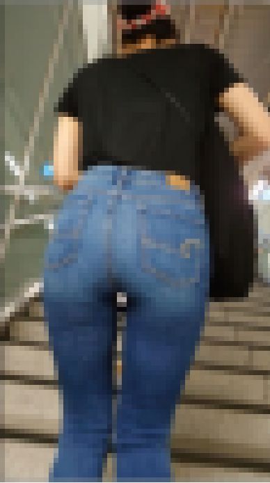 【極上尻】締まり最高の２０代OLスキニージーンズヒップ3　サンプル画像1