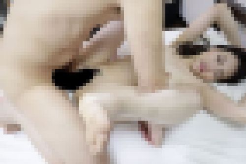 美人妻の猥褻情事 AVに出てしまった若奥さん美子 素のままでイキまくり気持ち良くなって御免なさい! みこ VOL.2 サンプル画像3