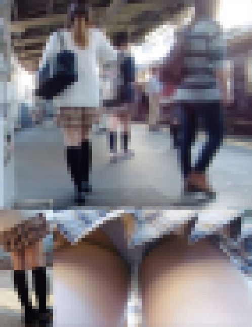 【電車対面盗撮】学校帰り美少女対面盗撮パンチラ【FHD動画】　サンプル画像1