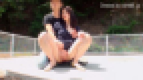 再会りなちゃんその3！～目覚めの生ハメ・中出し！～綺麗なお姉さんが露出しまくりトイレでも生ハメ・Theふしだら！　サンプル画像3