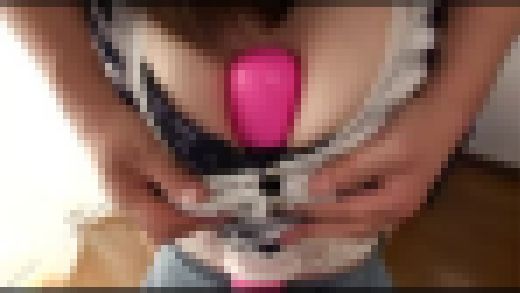 【グローリークエスト】着衣巨乳ストーカー盗撮 #009 GG-205-03　サンプル画像1