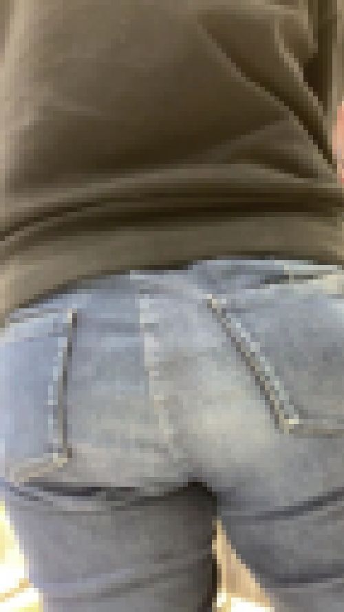 デカ尻くたびれ熟デニ尻142　サンプル画像2