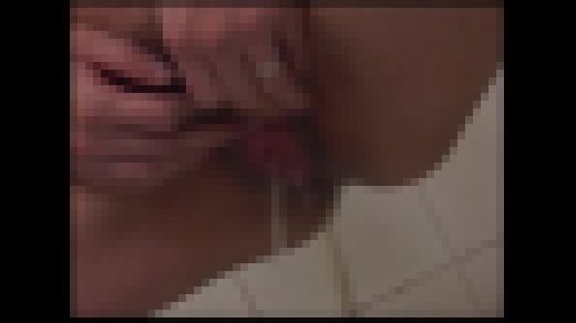 【ニート紳士】熟女小便図鑑 #023　サンプル画像1