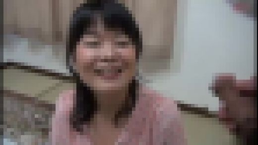 【ホットエンターテイメント】熟女が恥らうセンズリ鑑賞 #022 SHE-155-02　サンプル画像2
