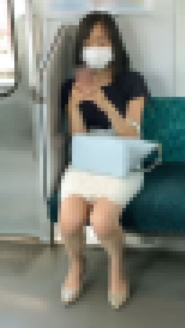 幸薄顔が魅力的なスレンダー美人OLさん（前編）　サンプル画像1