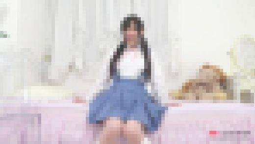 春川莉乃 4K動画 プルルンと音が出るように揺れるおっぱいを綿パンと共に！ダンス編　サンプル画像1