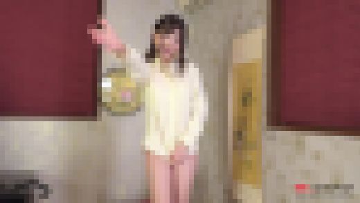柚奈れい 4K動画 様々な表情と服を脱いでおっぱいまで露出しちゃう!野球拳 サンプル画像1