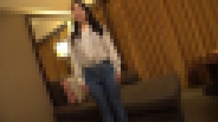 パイパン美乳の34歳人妻が旦那のエッチに満足できず撮影に応募して何度も絶頂　サンプル画像1