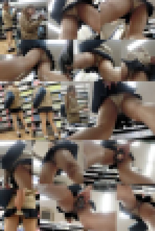 逆さ撮りの瞬間No53（めくり,お尻接写,生P撮り10発)　サンプル画像1