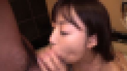 清楚系の26歳家庭教師が初ハメ撮りで激しく突かれて何度も絶頂 サンプル画像2