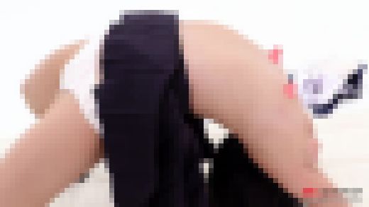 渚みつき FHD動画 笑顔で楽しく運動してパンツ全開！マット運動　サンプル画像3