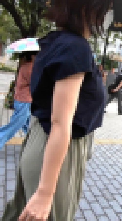 爆乳乳房に甘えたくなるお姉さま　サンプル画像1