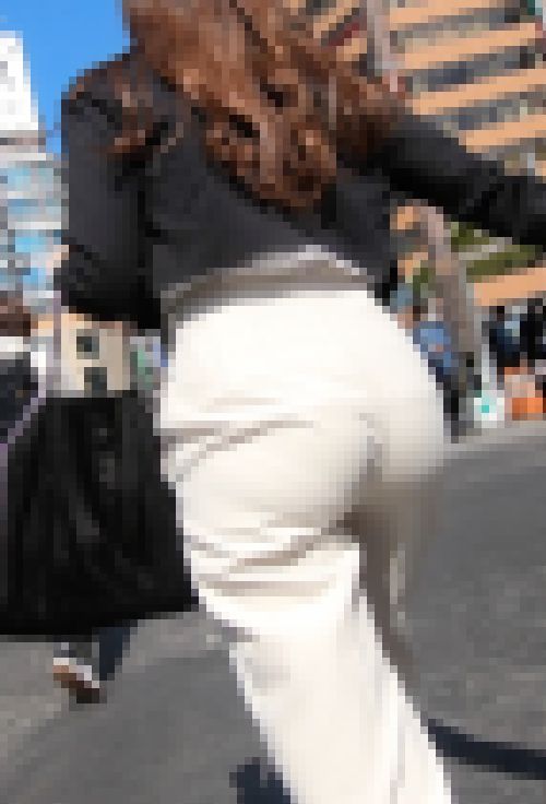 けつ肉が最高するぎる美人若奥様　サンプル画像3