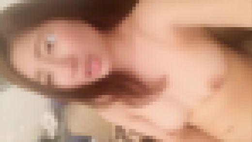 【自画撮りオナニー】個人撮影♥推定18歳♥現役看護学生ちゃん♪清純ナース♪Hオナ♥ サンプル画像2