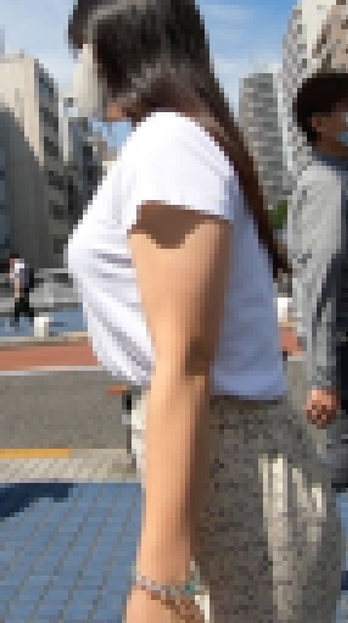 むちっと健康的な巨パイOL サンプル画像2