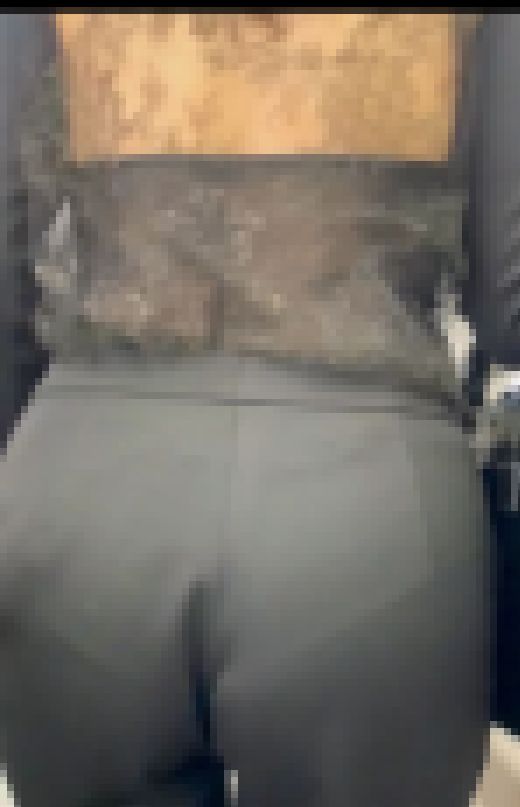 パンティーがスケスケのお姉さん、速足でヒッププルプル　サンプル画像2
