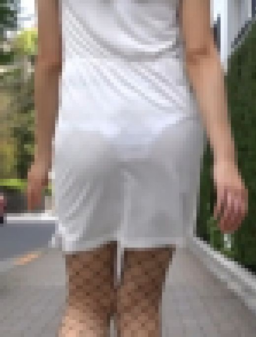 Gさんパート2　パンティーライン　透け　尻　サンプル画像3