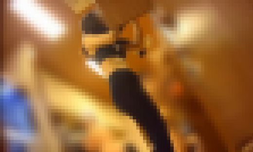 美人お姉さんの脱衣2　サンプル画像1