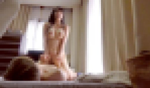 SNSで知り合った女を連れ込み口説き落とし サンプル画像1