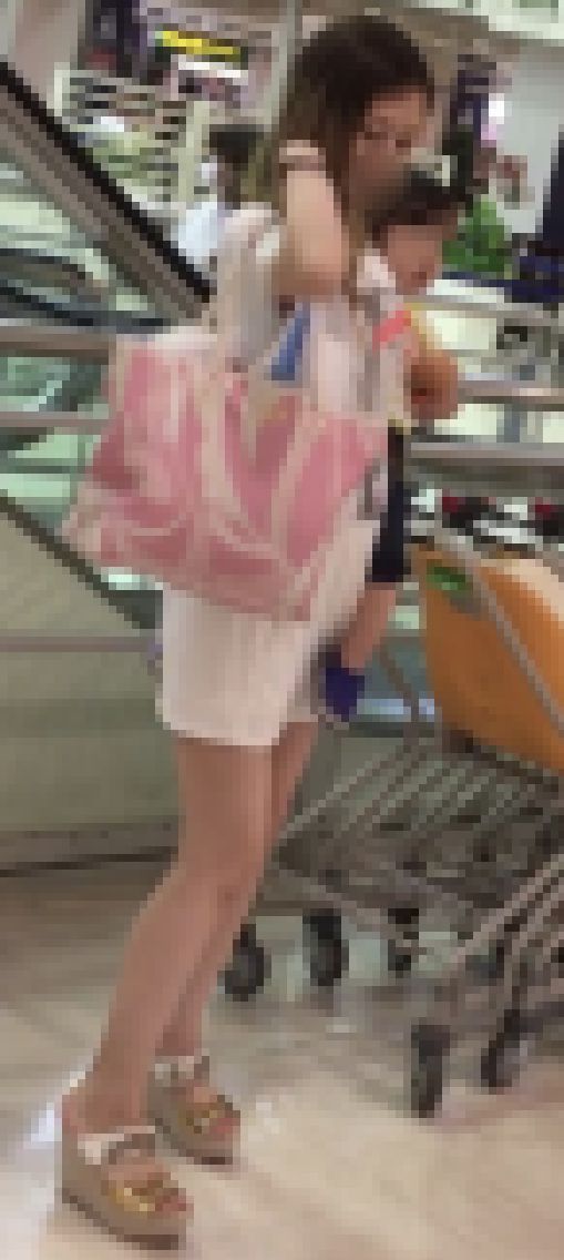 #38◎はみぱん風パンチラとギャルママ風パンチラと強引たくし上げ風パンチラ◎　サンプル画像2