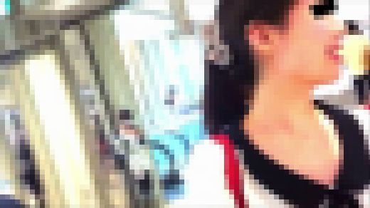 【顔出し】都会の美女のパンティ45　サンプル画像1