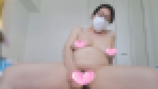 ❤愛華の個人撮影❤寝室のベッドでオナニーしながら感じまくる人妻 サンプル画像1