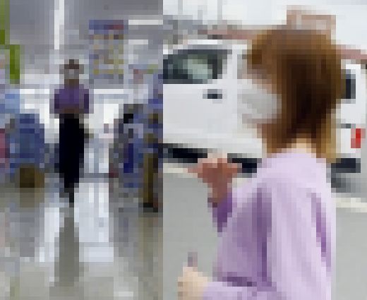 【2K高画質動画】同僚OLの黒ストッキング美脚盗撮　サンプル画像3