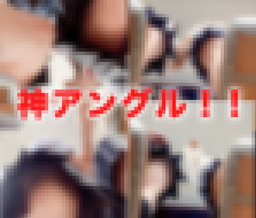 なんと、●K3人組!!生脚食い込みと美尻ガン見!! サンプル画像1