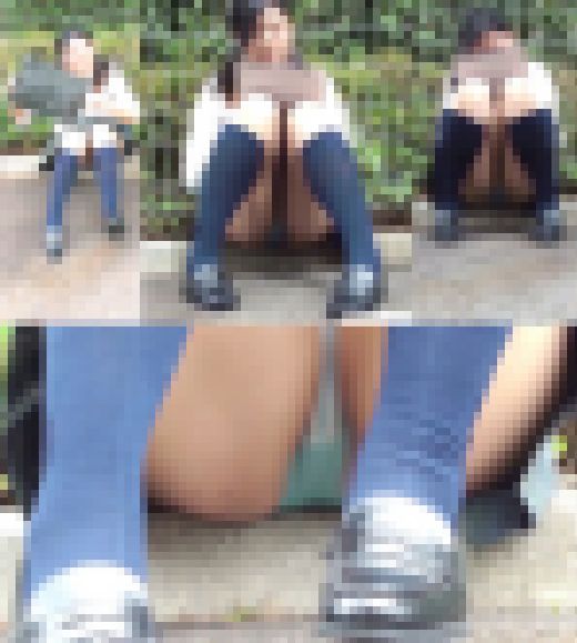 【偽装美人時計騙して盗撮学生編5】制服美少女編 美人時計の撮影+アンケート調査 対面パンチラ動画 サンプル画像1