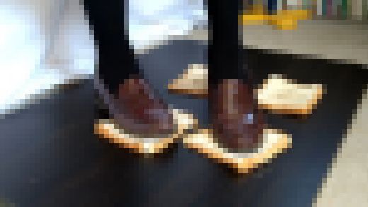 4-6 メイドさんはローファーの汚れを食パンにこすり付ける お得セット サンプル画像3