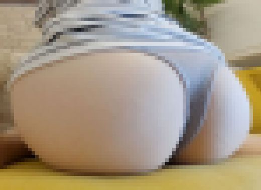 【ワンコイン人妻パンチラ】「旦那さんはもう構ってくれない」告白してくれた体操教室から出てきたお受験おばさん　サンプル画像3