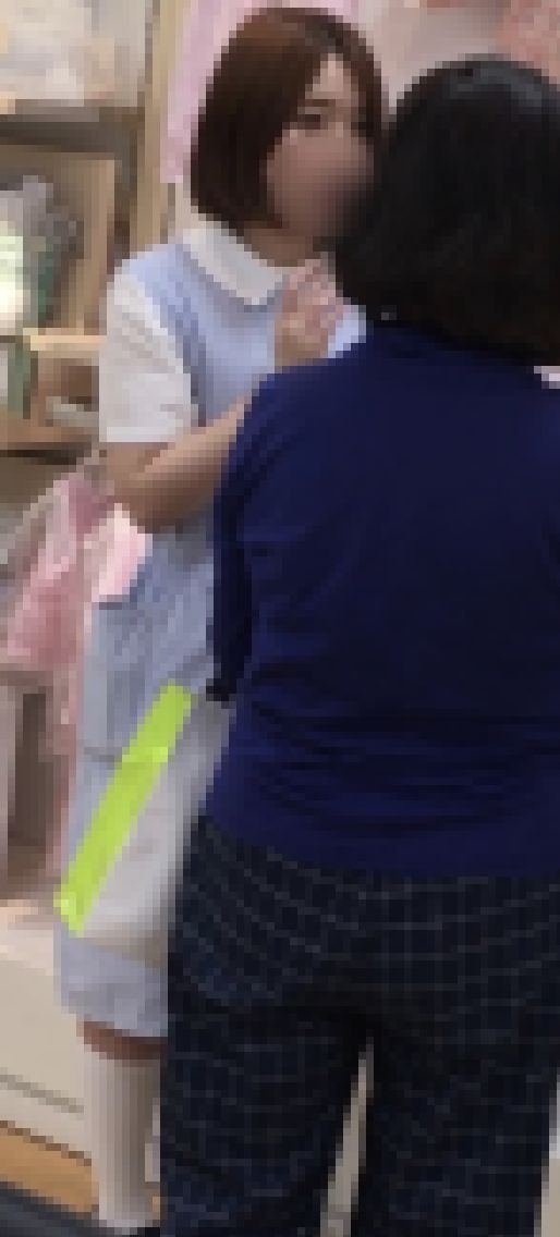 #77◇Full HDマニア様向け制服店員トリプルパンチラ◇　サンプル画像1