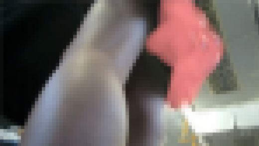 【良アングル】ピッチピチ 超絶接写真下撮り!! サンプル画像2
