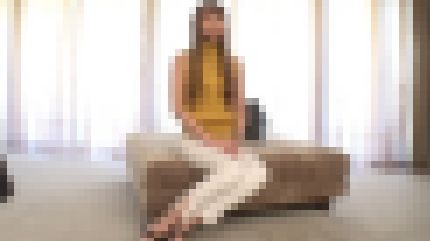モデルのような31歳専業主婦がビショ濡れのアソコに他人棒を入れられ白濁した本気汁を溢れさせる サンプル画像1