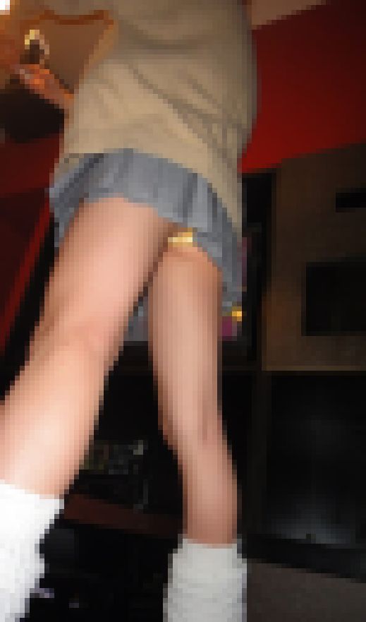 【ワカメスカート】制服パンチラ136　サンプル画像2