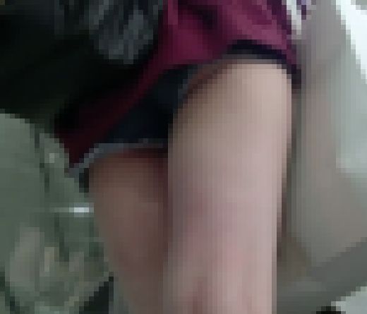 ショーパン　下尻　見上げ　歩行　エスカ　サンプル画像2