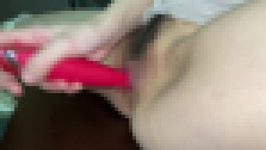 2倍の金額で買い取るから目の前でパンツに染みを付けて #019 [AONA-003-05]　サンプル画像3